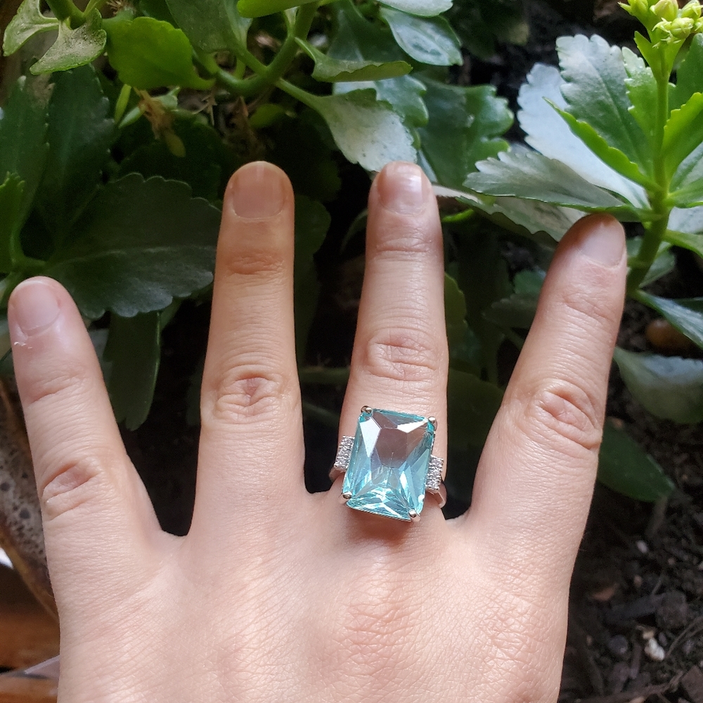 NWOT Silver Aquamarine Ring - Picture 13 of 16